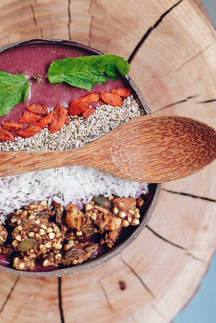 Acai superfoods wood bowl_Pin