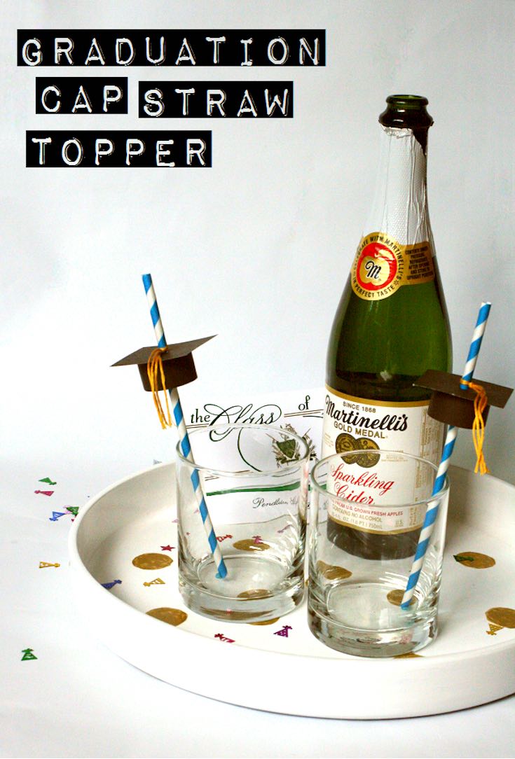 Graduation straw hat topper