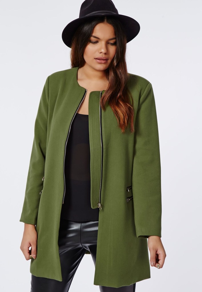 Curvy girls style - Khaki jacket
