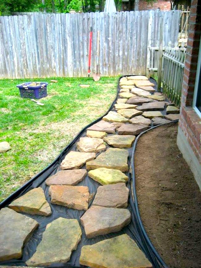 Plan your flagstone walkway path and layout