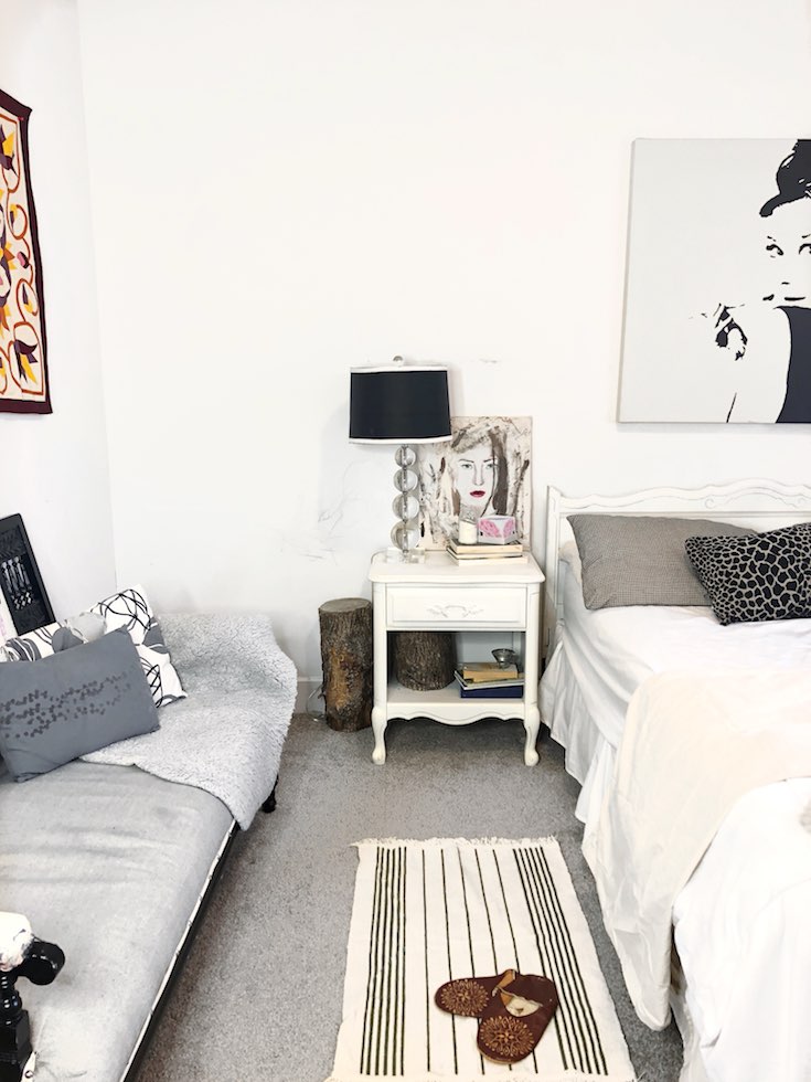 Corresponding furniture size for small bedroom, Small Bedroom Ideas