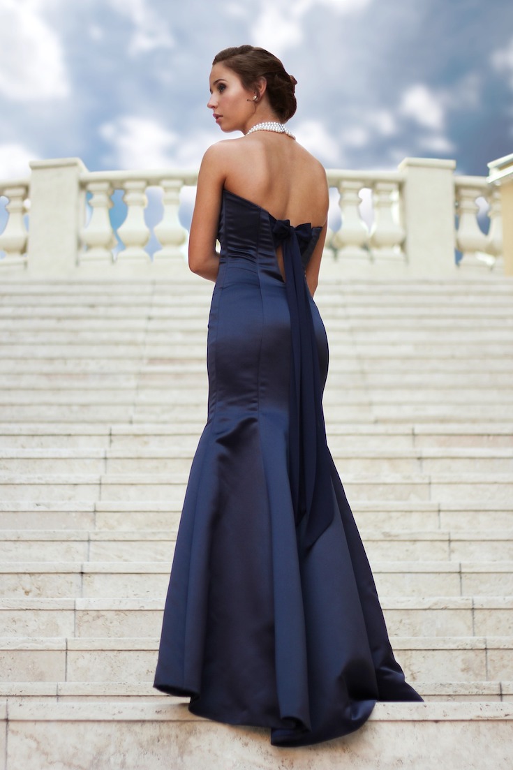 Navy trumpet cut dress