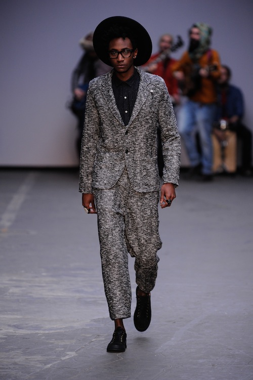 Oliver Spencer tweed suit