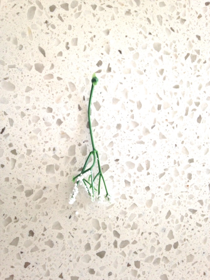 fake-babys-breath-flowers