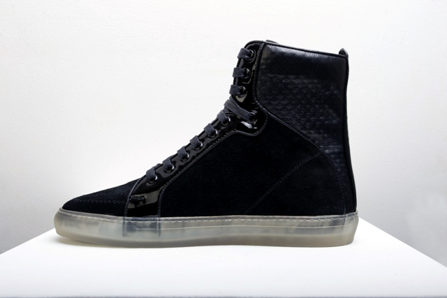 Ushuu Hi-tops with clear sole