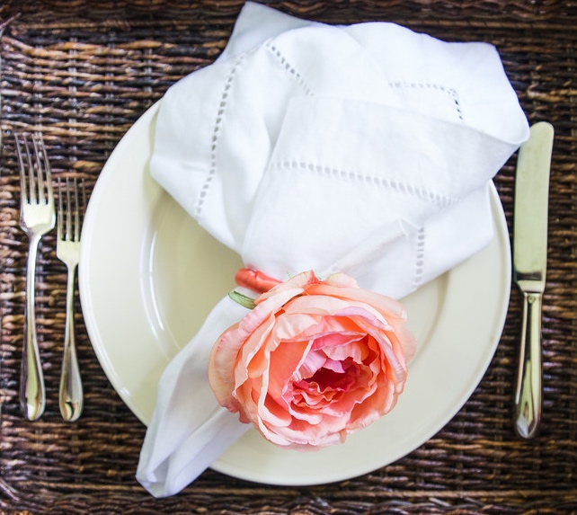 Rose napkin rings