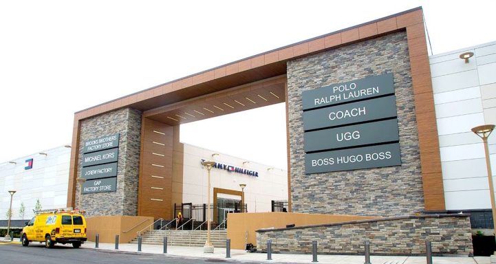 Outlet Collection at Niagara