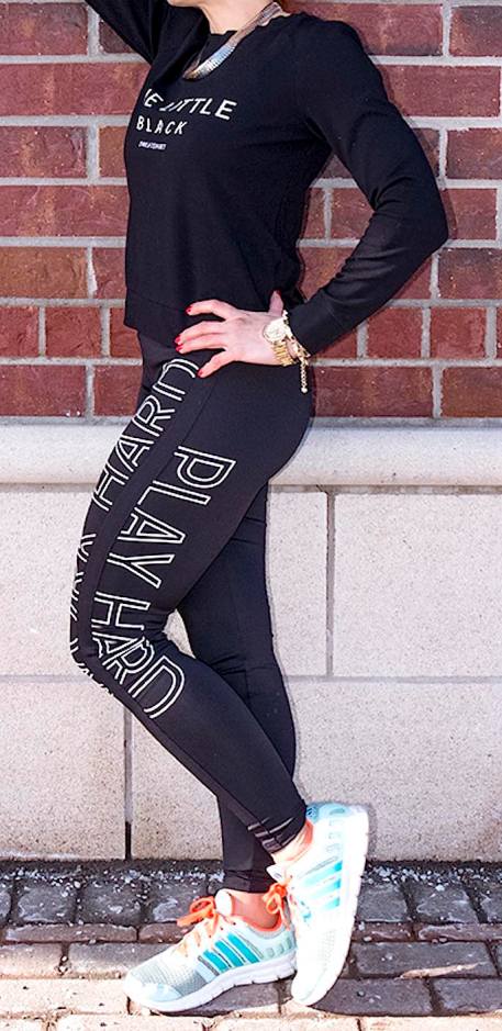 Sporty Superbowl inspired outfit