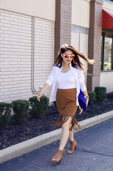 Fringe caramel skirt and caramel peep toe shoes with white top and blazer